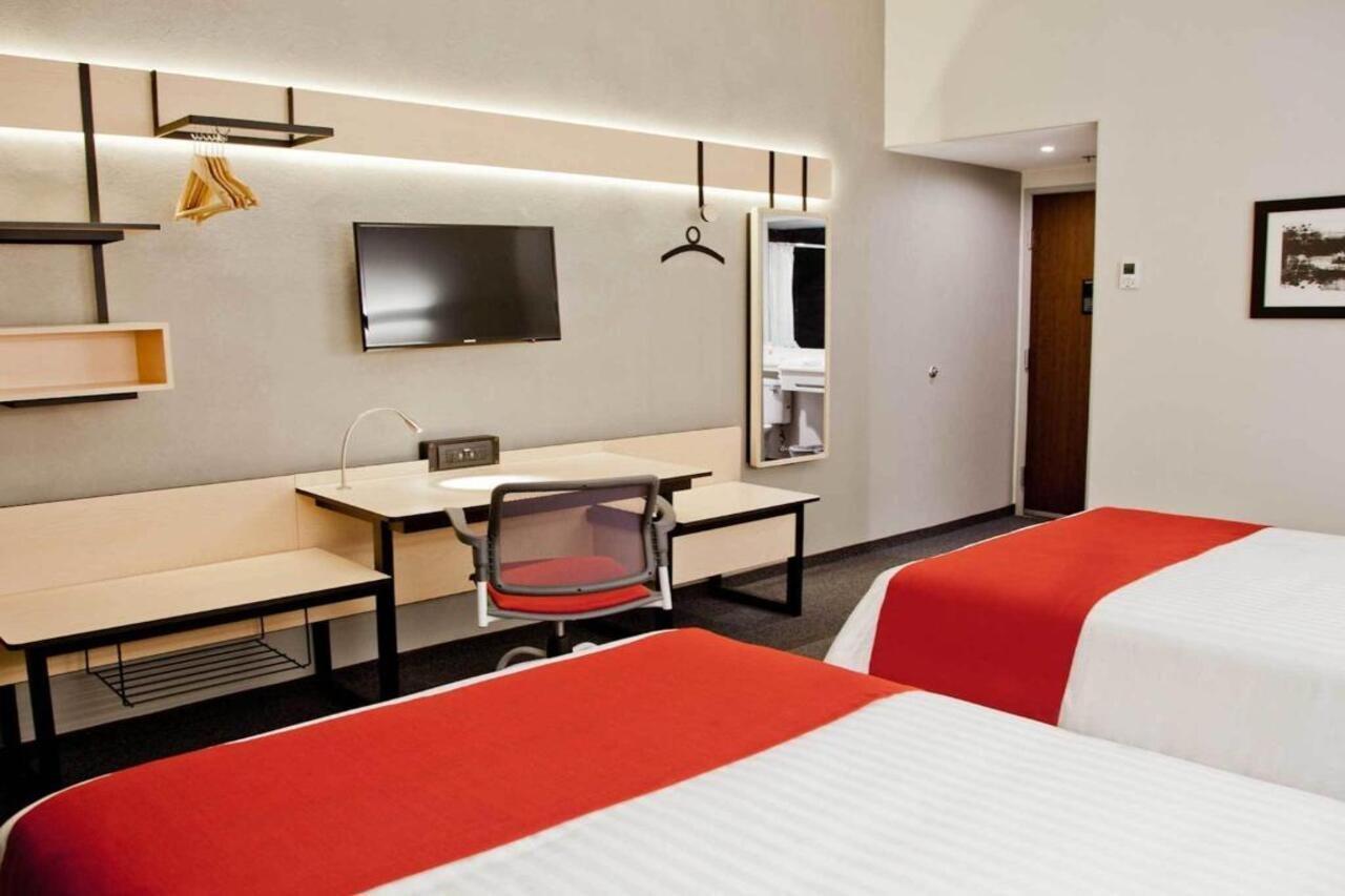 City Express Plus By Marriott Monterrey Nuevo Sur Esterno foto