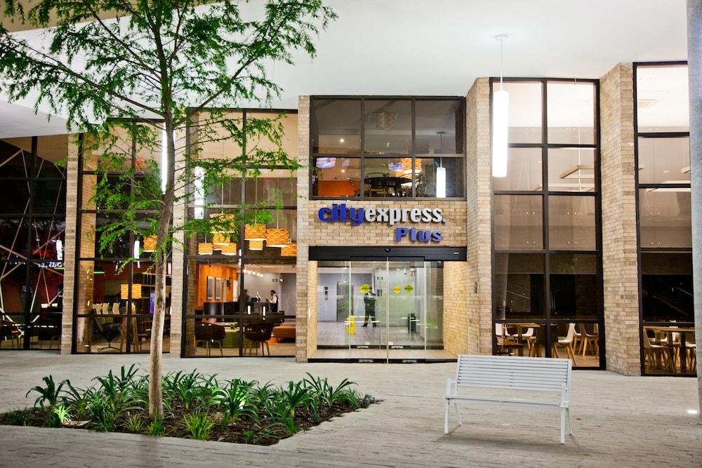City Express Plus By Marriott Monterrey Nuevo Sur Esterno foto