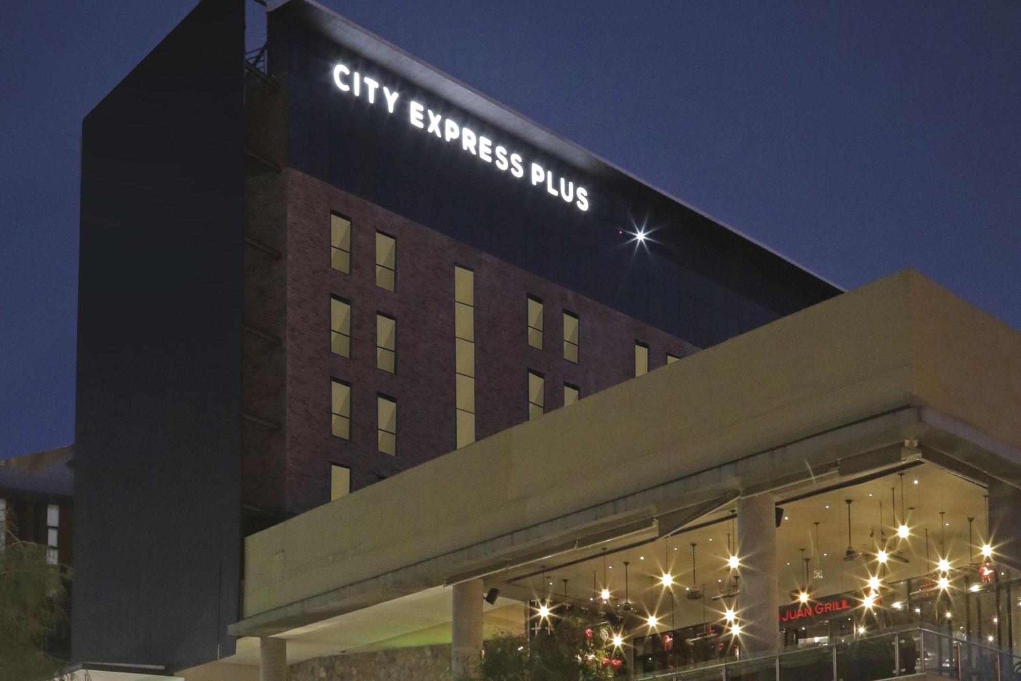 City Express Plus By Marriott Monterrey Nuevo Sur Esterno foto