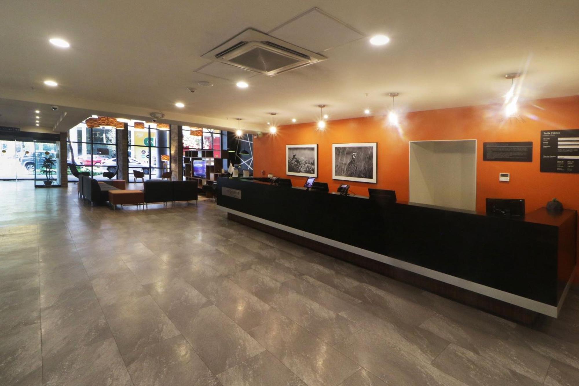 City Express Plus By Marriott Monterrey Nuevo Sur Esterno foto