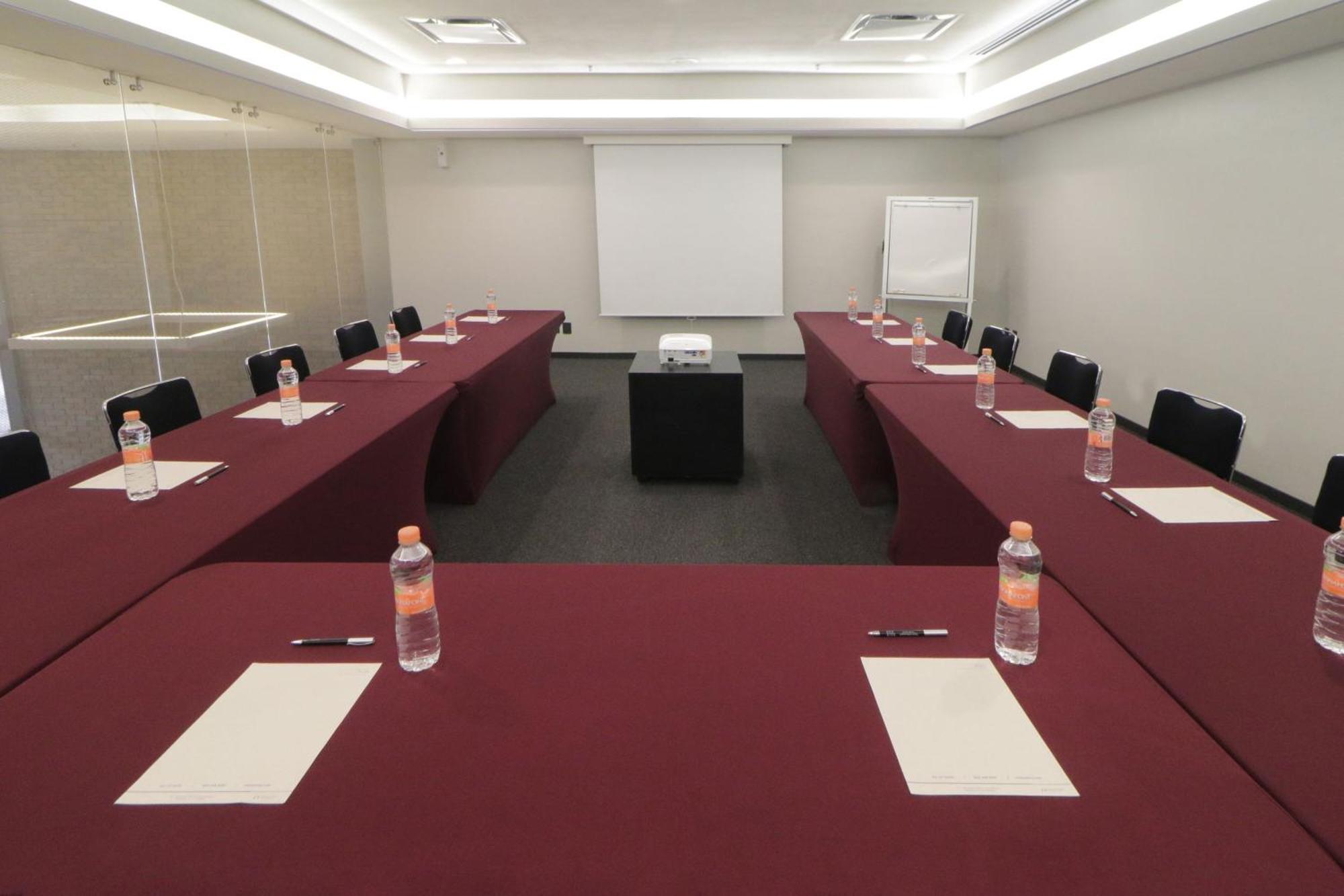 City Express Plus By Marriott Monterrey Nuevo Sur Esterno foto