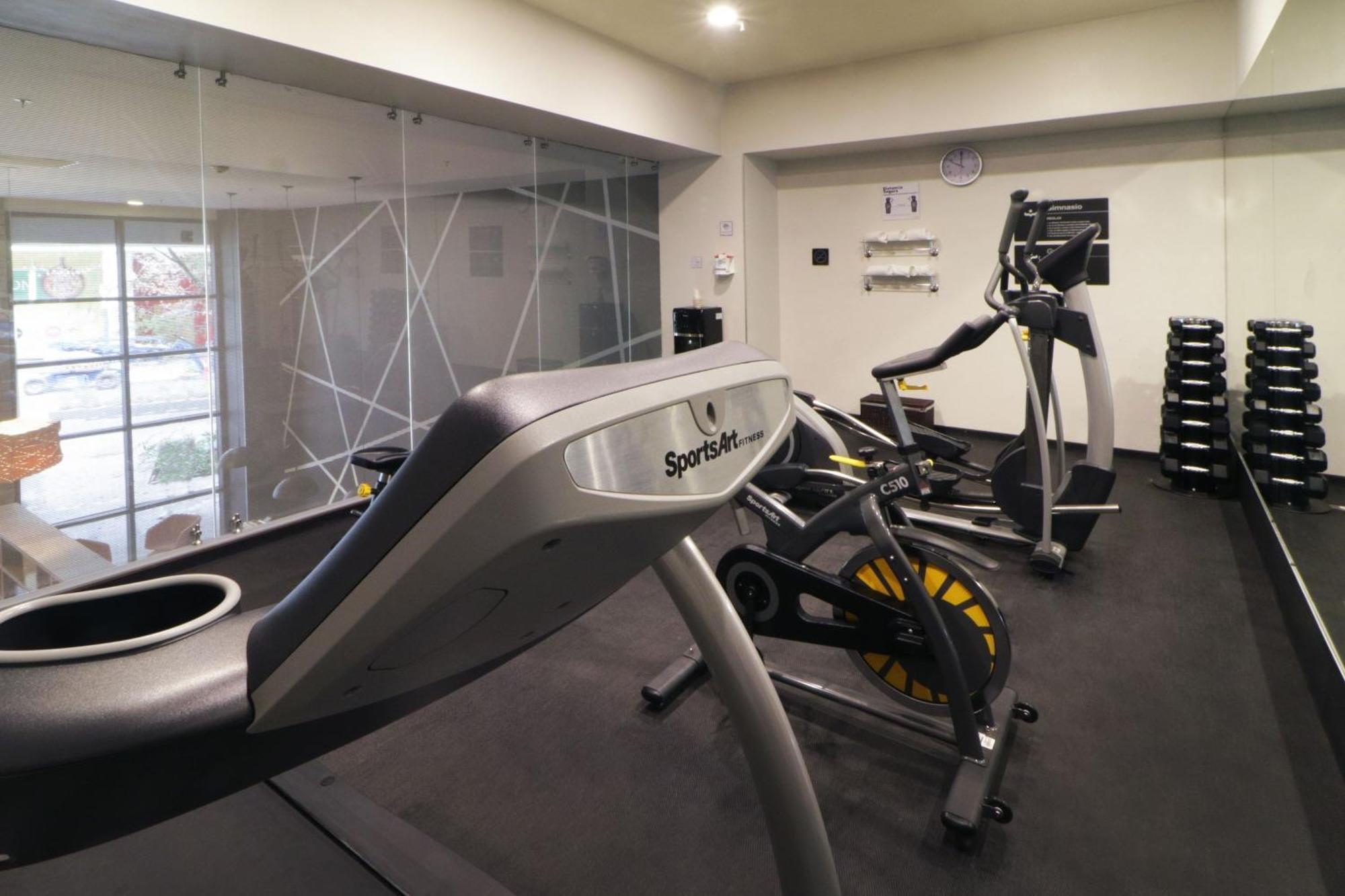 City Express Plus By Marriott Monterrey Nuevo Sur Esterno foto