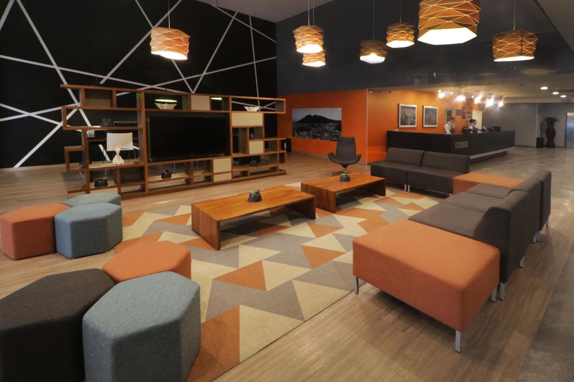 City Express Plus By Marriott Monterrey Nuevo Sur Esterno foto